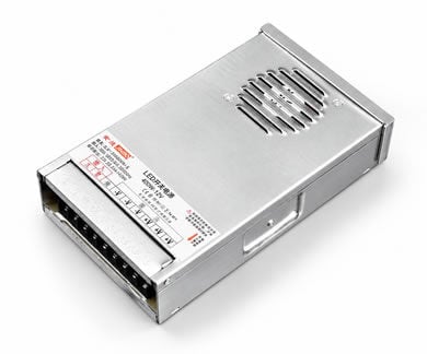 Su Geçirmez Dış Mekan LED Adaptörler